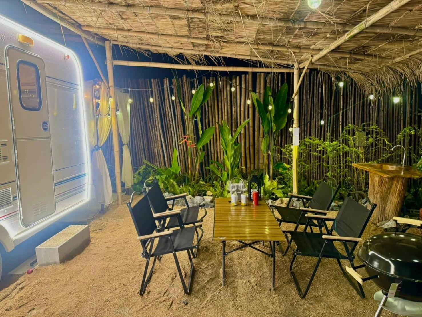 R Resident Resort Phetchaburi Exterior photo